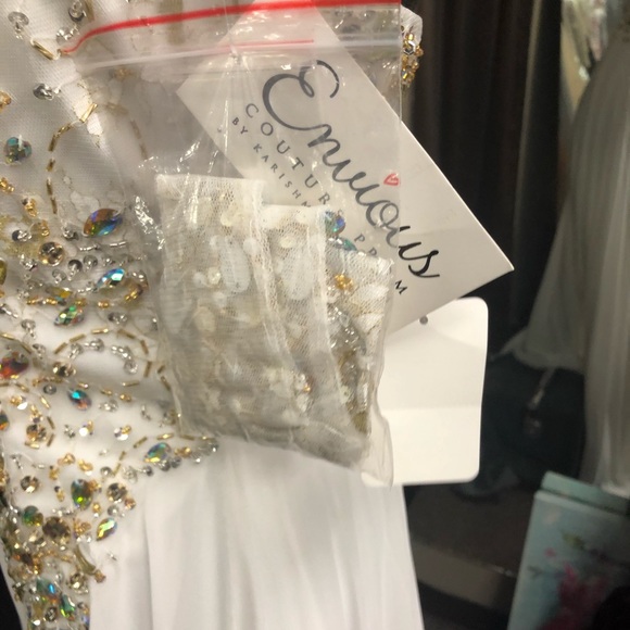 Wow $225 Strapless/straps Ivory Size 6 Pageant . Gown by Envious last reduction - Picture 10 of 16